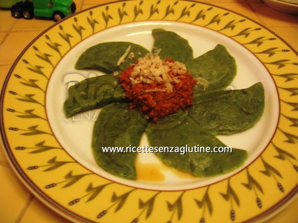 Ricetta Tortelli verdi ripieni di formaggio di fossa, radicchio rosso e noci senza glutine